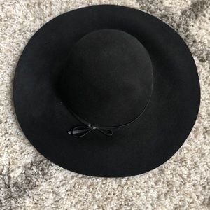 Black Floppy Hat